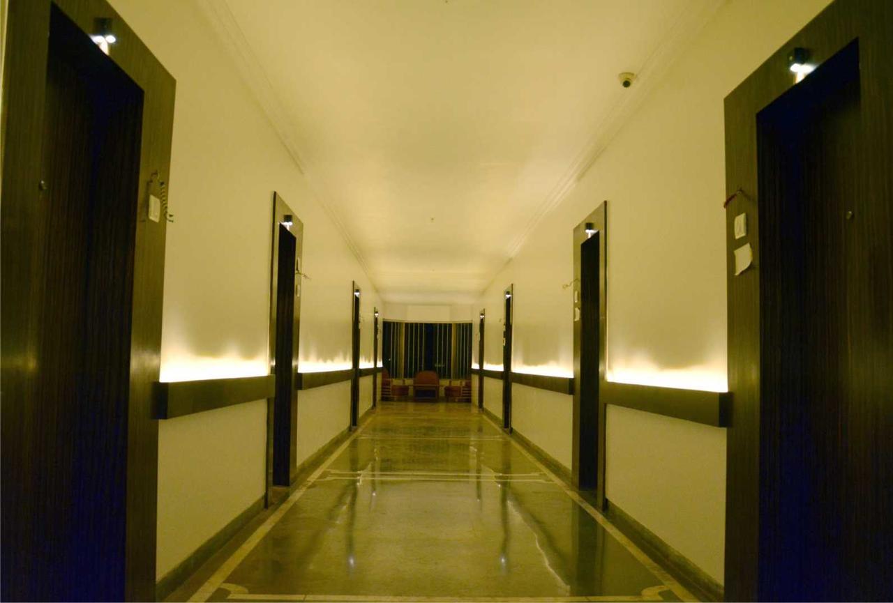 Bisu Hotel & Resorts Khed  Eksteriør bilde